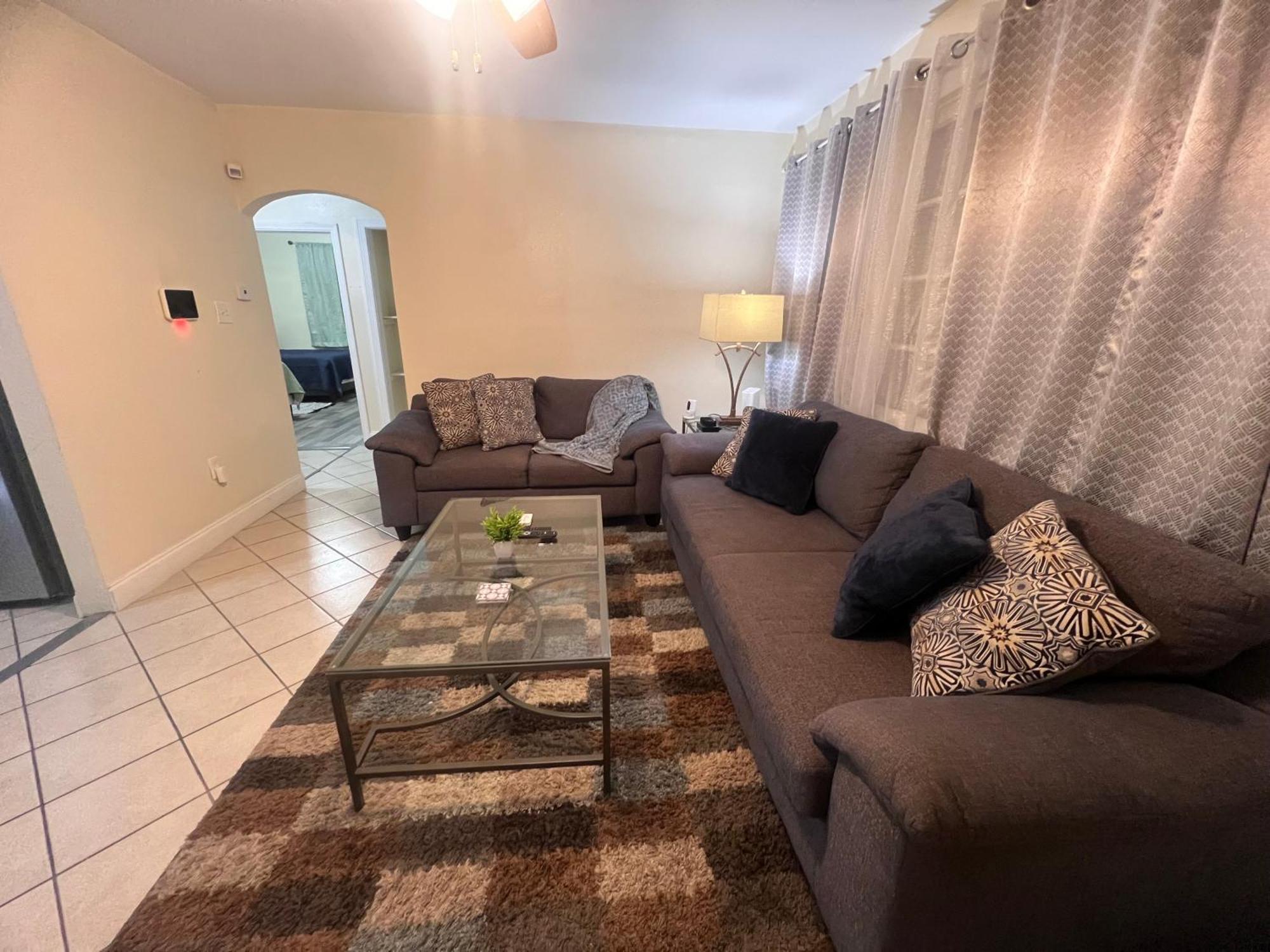 Simplicity Nola 2 Apartment *